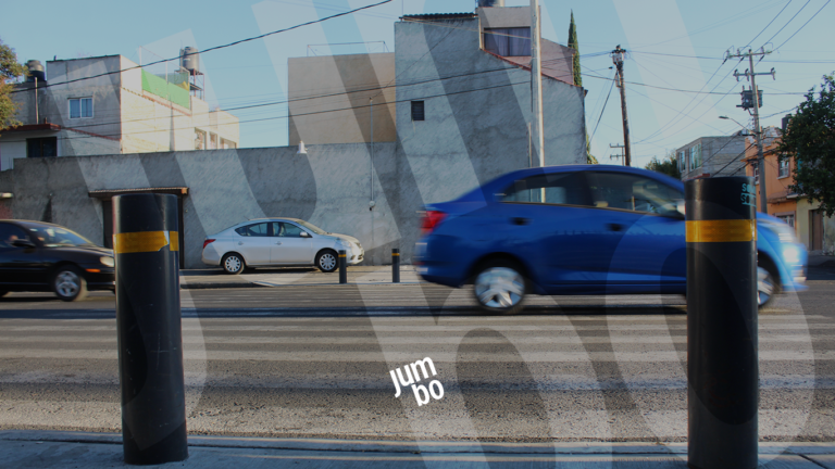 Características de los señalizadores viales