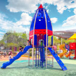 juego de navie espacial en un parque
