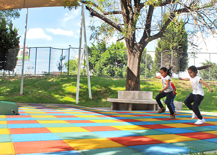 loseta de caucho para areas infantiles