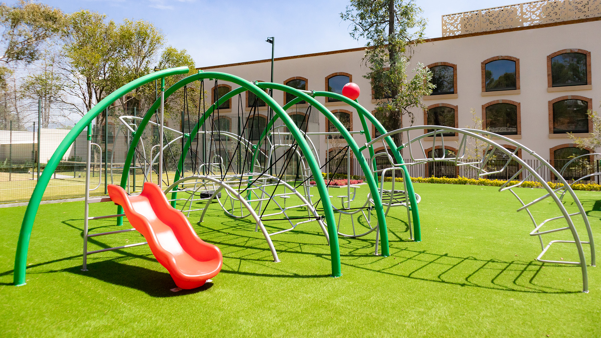 productos jumbo instalacion infantil resbaladilla parque para hotel holiday inn mexico